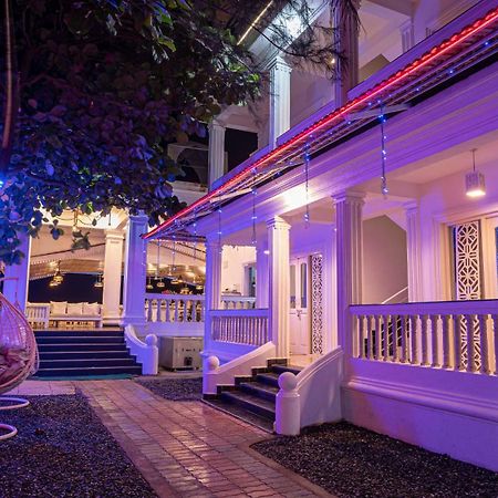 Lillywoods Zac Beach Resort, Calangute Old Goa Exterior photo