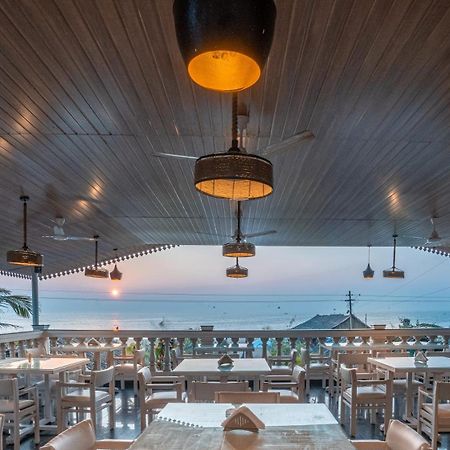 Lillywoods Zac Beach Resort, Calangute Old Goa Exterior photo
