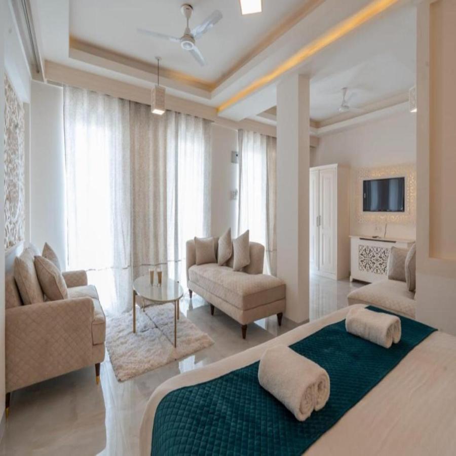 Lillywoods Zac Beach Resort, Calangute Old Goa Exterior photo